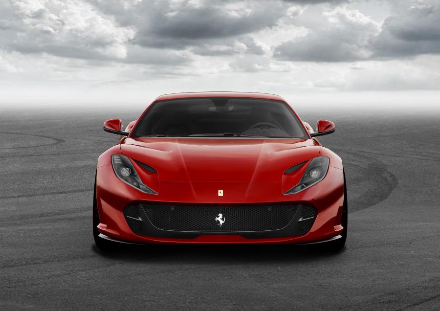  Ferrari 812 Superfast 2017 года  (фото 13 из 91)